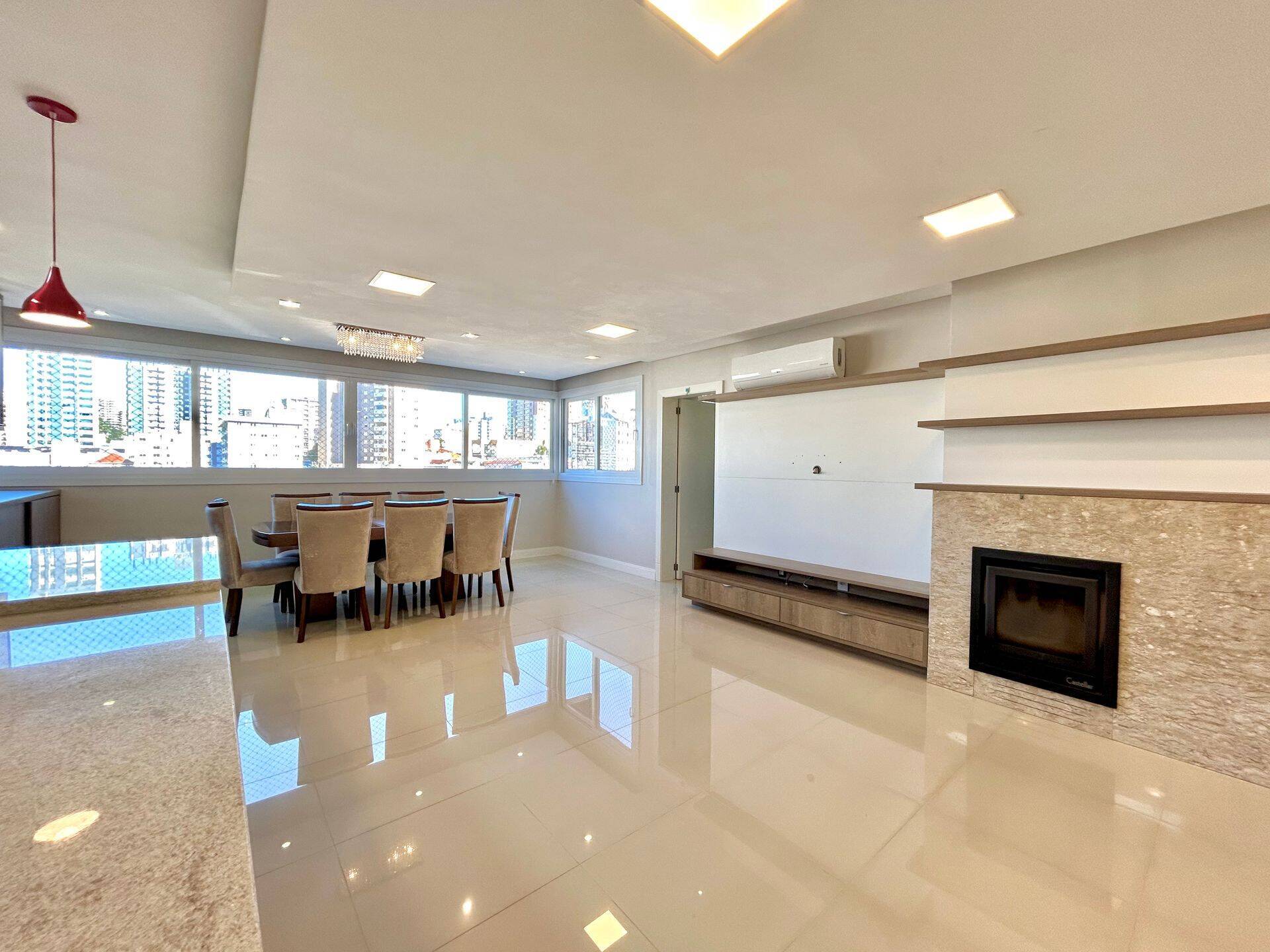 #2318 - Apartamento para Venda em Bento Gonçalves - RS