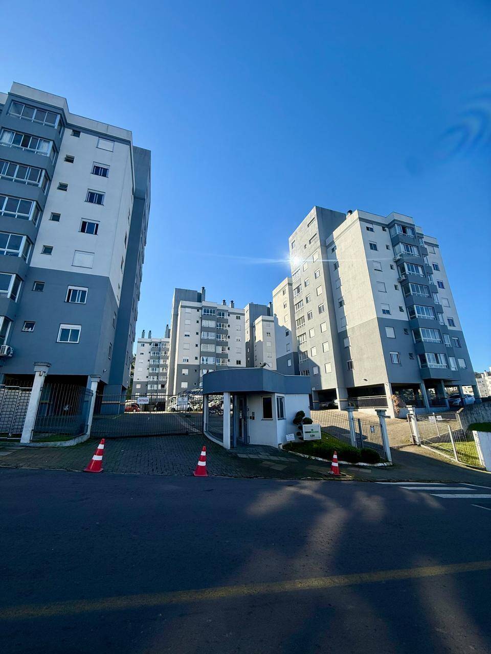 #GG99 - Apartamento para Venda em Bento Gonçalves - RS