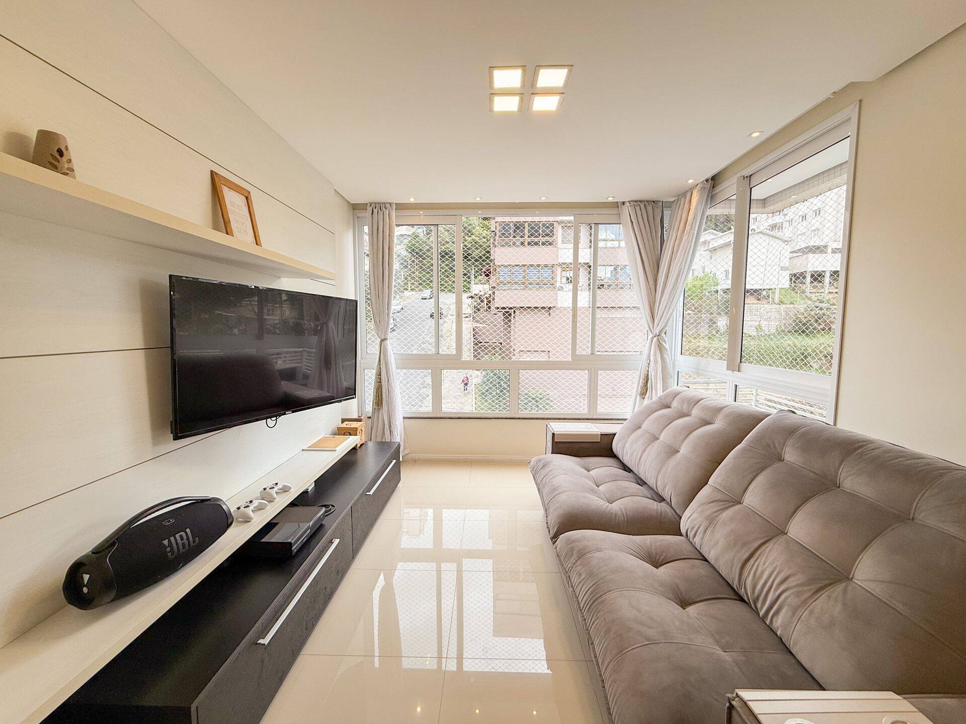 #2356 - Apartamento para Venda em Bento Gonçalves - RS