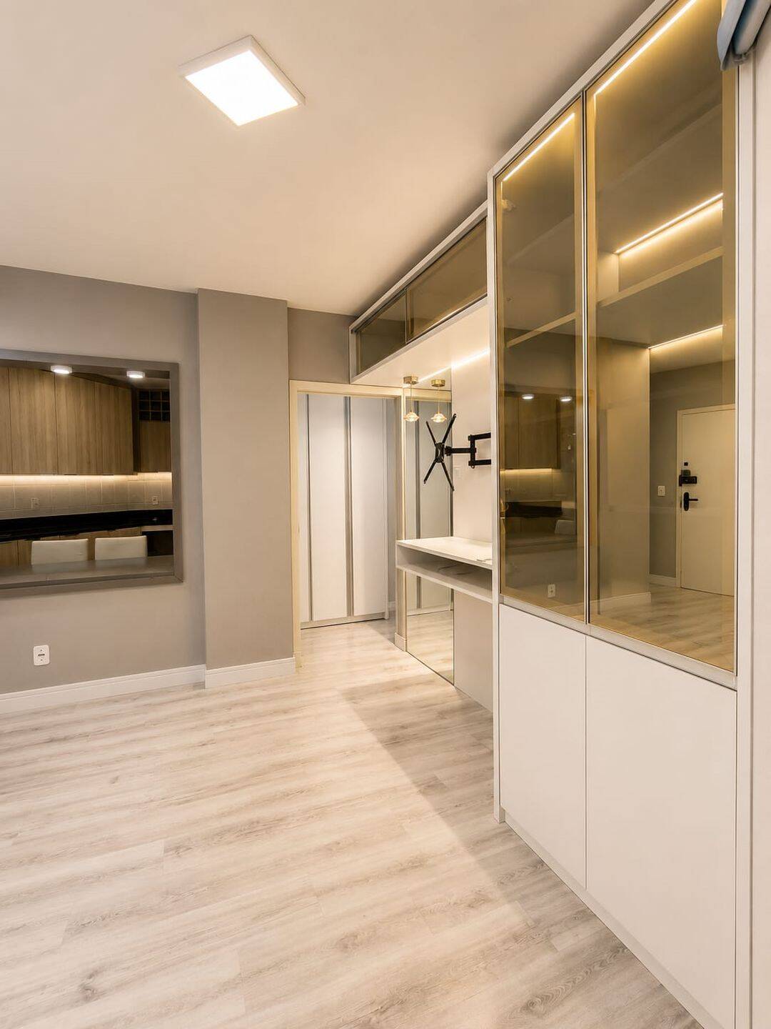 #2451 - Apartamento para Venda em Bento Gonçalves - RS