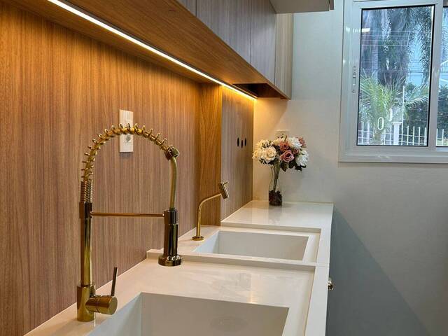 #2330 - Apartamento para Venda em Bento Gonçalves - RS - 2