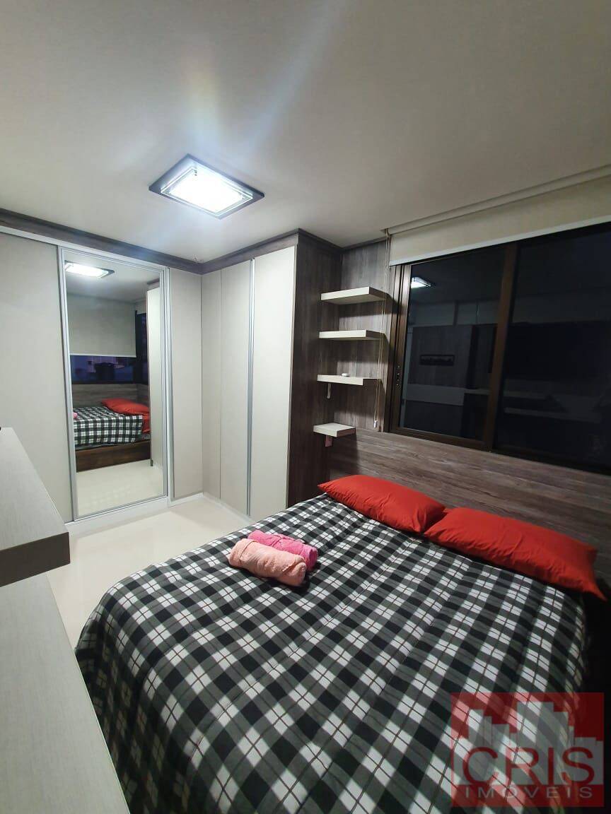 Apartamento à venda com 1 quarto, 52m² - Foto 2