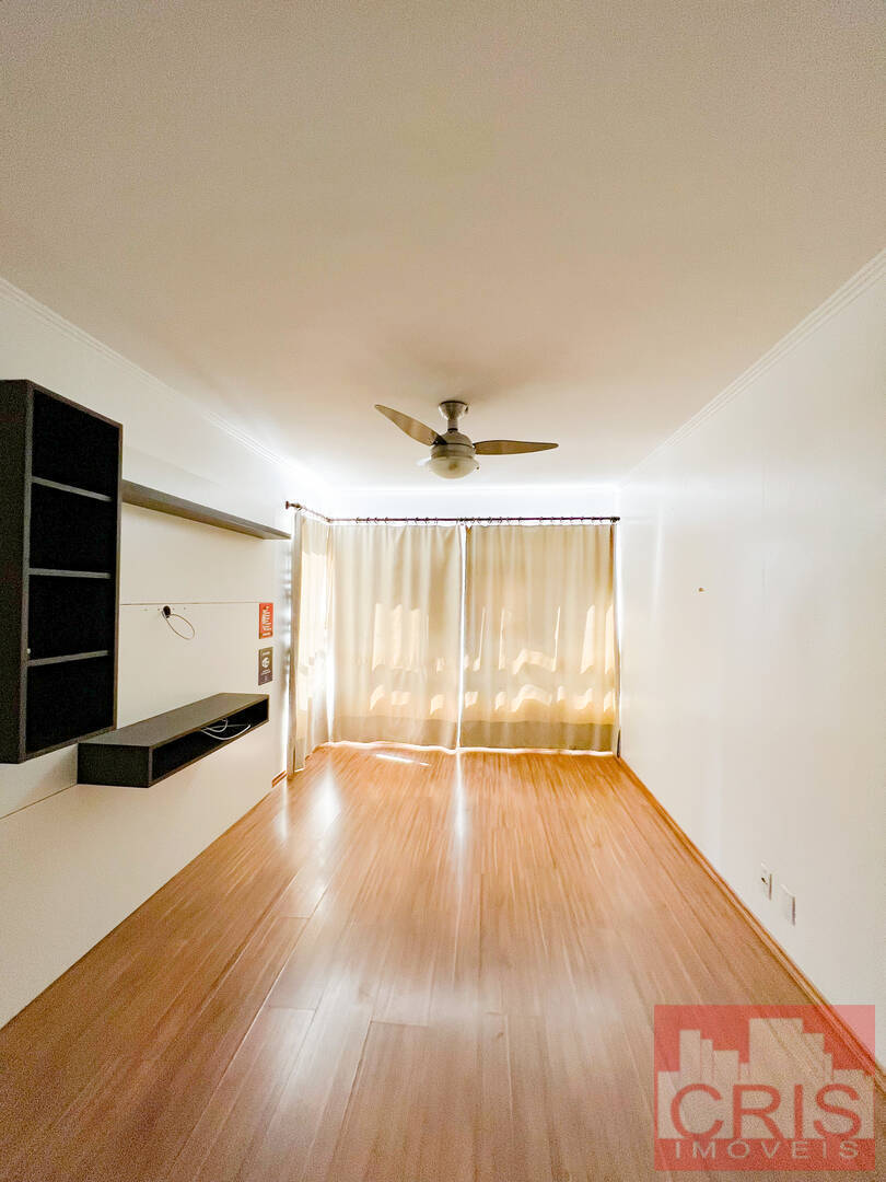 Apartamento à venda com 2 quartos, 57m² - Foto 2