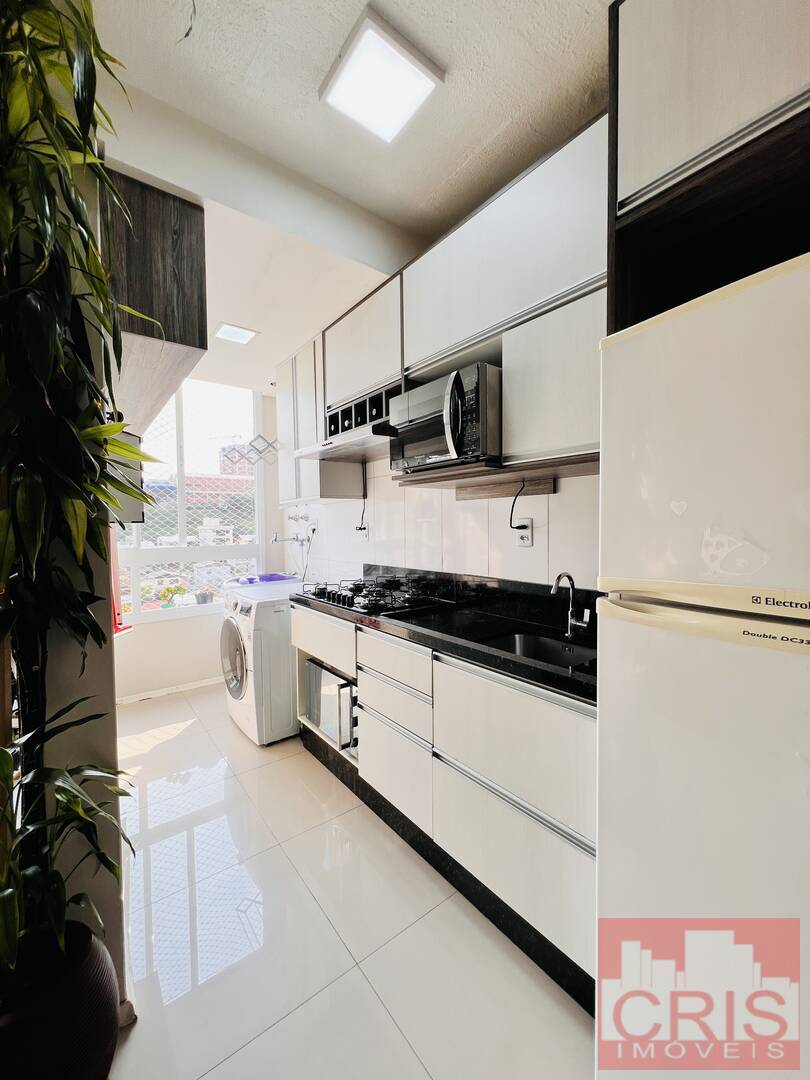 Apartamento à venda com 2 quartos, 49m² - Foto 13