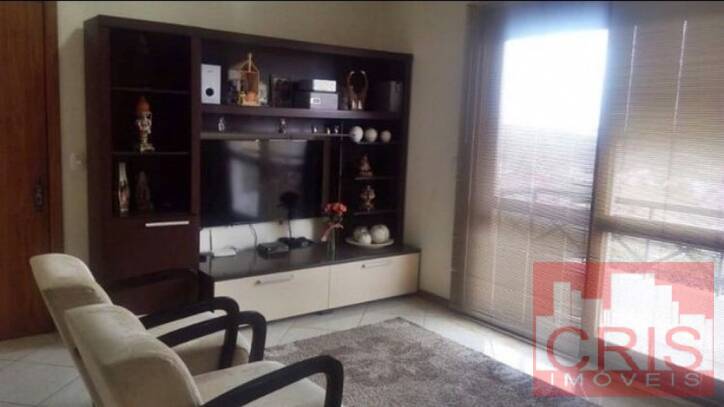 Apartamento à venda com 2 quartos, 79m² - Foto 4